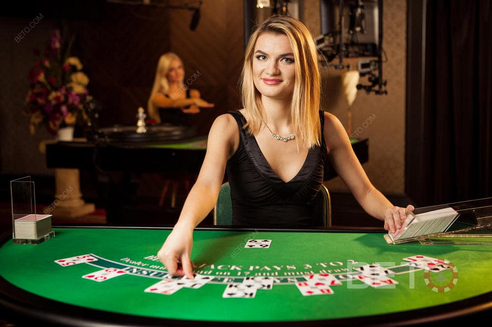 Spela Live Blackjack precis som du skulle spela på ett kasino
