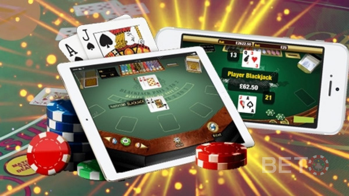 Du kan spela kortspel online och även i live-lägen.