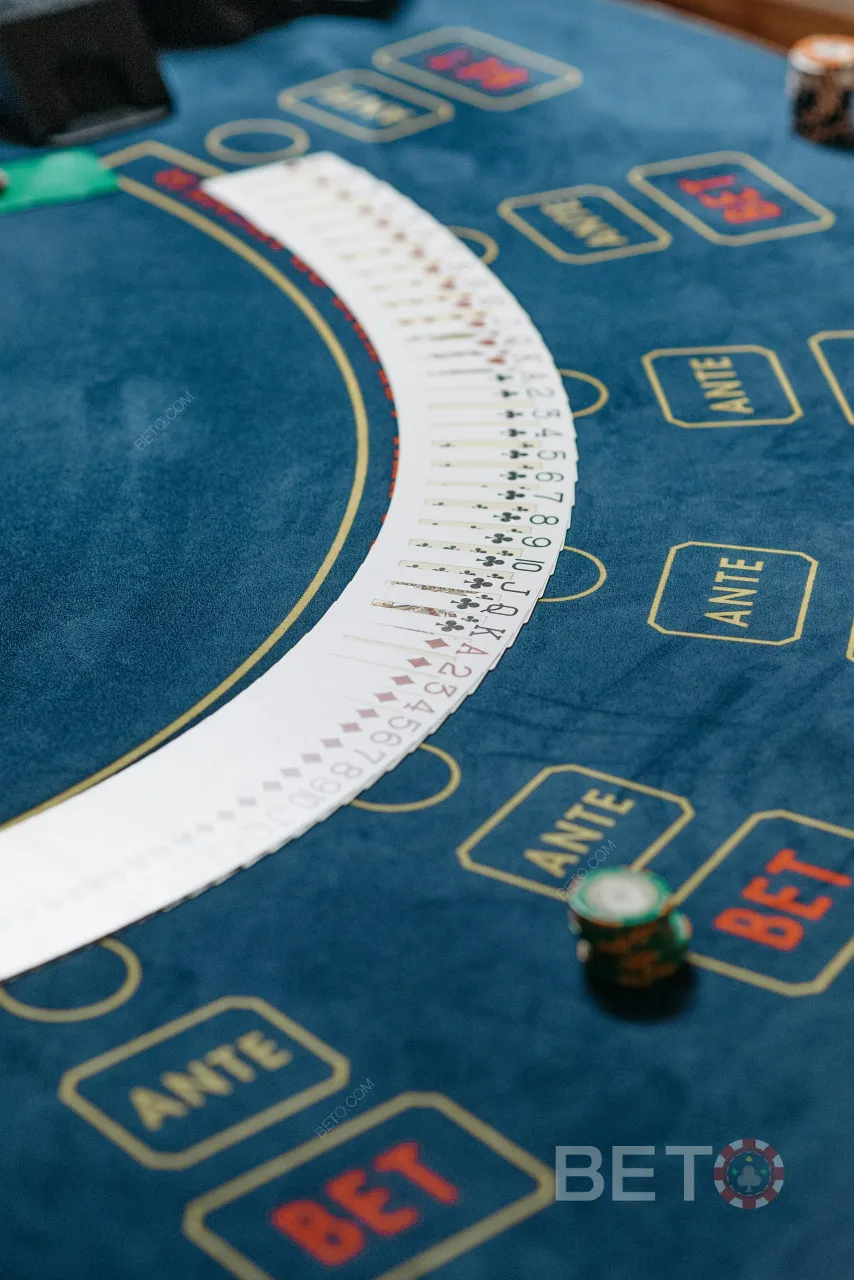 Webbplatser erbjuder nu live casino lobby med live baccaratspel online.