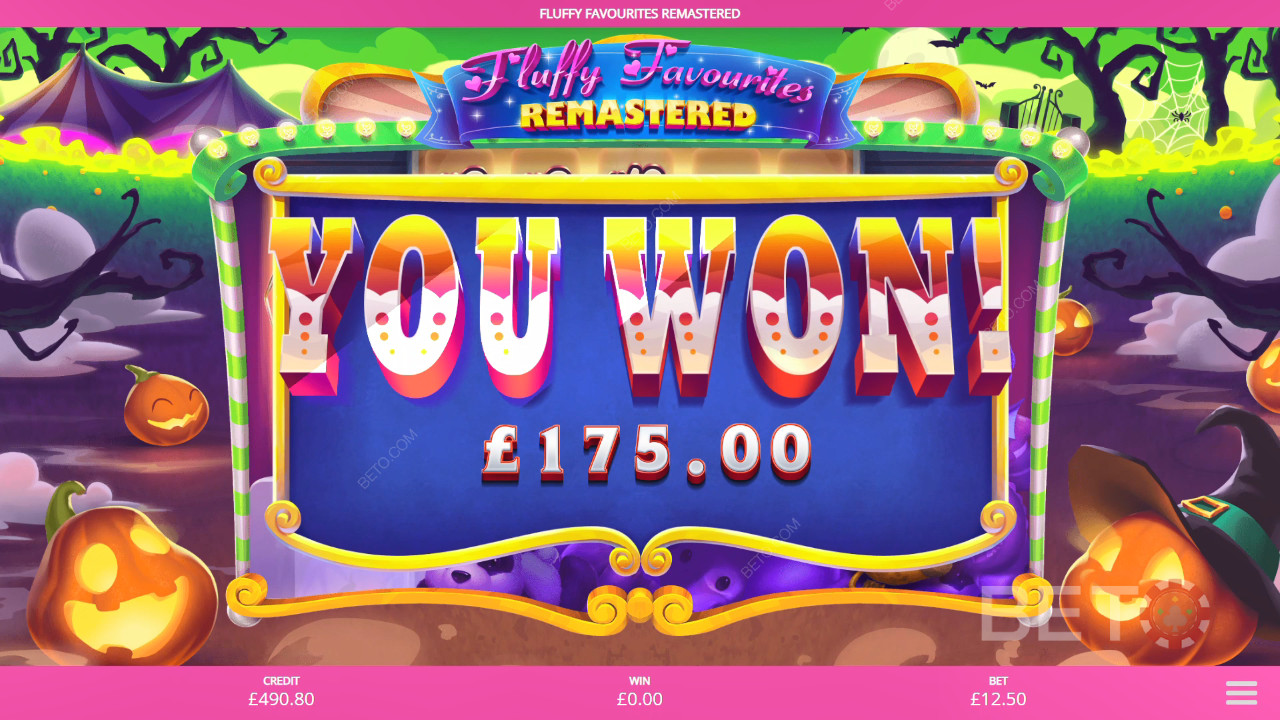 Vinn upp till 5.000 gånger din insats i Fluffy Favourites Remastered Slot Online!