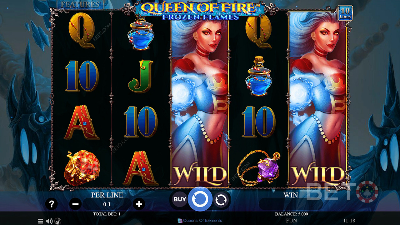 Njut av Expanding Wilds i basspelet i Queen of Fire - Frozen Flames slot