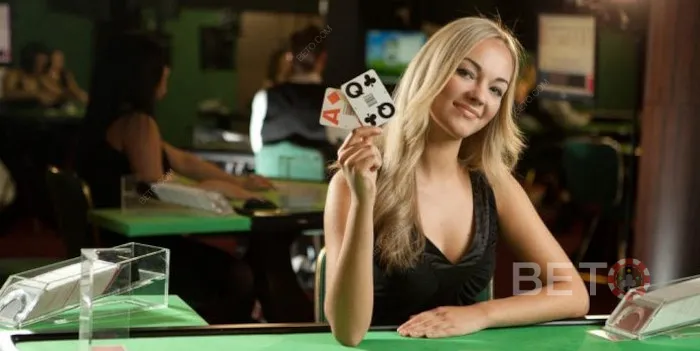 Klassiska spel kontra brädspel. Officiella regler i casinokortspel som spelas online.